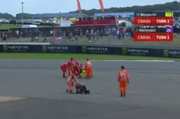 MotoGP, incidente Morbidelli-Bezzecchi: le condizioni dei piloti