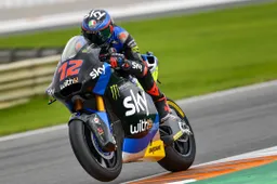 Moto2 GP Valencia, Prove 3: Bezzecchi al top, che botto per Lowes