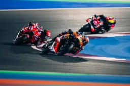 MotoGP, Brad Binder avvisa Ducati "In KTM enormi passi avanti"