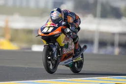 Moto3 Le Mans Gara: Brad Binder piega Romano Fenati