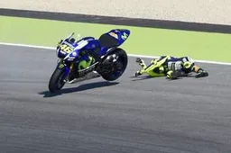 Valentino Rossi che rischio! SOS Michelin in MotoGP