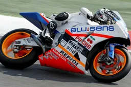 Moto2: i debutti dei test collettivi di Barcellona