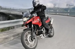 BMW F 700 GS e BMW F 800 GS