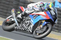 Endurance: BMW Motorrad France con Gimbert, Nigon e Sylvain Barrier