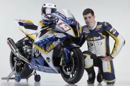 Superstock 1000: BMW Motorrad Italia con Barrier e Baroni