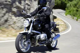 Il "Fun2Ride Tour" BMW Motorrad parte da Piacenza