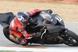 IDM Superbike: BMW in pista per sviluppare la S1000RR