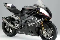 BSB: Supersonic con due BMW per Anthony West e Patric Muff