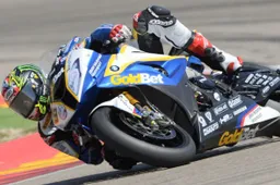 BMW: test positivi ad Aragon con Melandri e Davies