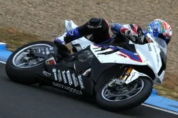 Superbike: proseguono i test BMW a Eastern Creek