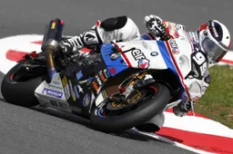 Bol d'Or: partiti! Conduce la BMW BMP Elf 99, seguono SERT e YART
