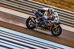 Prime qualifiche (bagnate) del Bol d'Or, svetta BMW