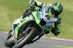 BSB: Bournemouth Kawasaki con Walker e Buchan