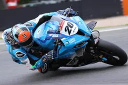 Paura per Brad Jones in Gara 1 del British Superbike a Brands Hatch