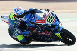 BSB Silverstone, Prove 2: Bradley Ray leader, Leon Haslam in pista