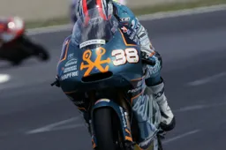 125cc: la disavventura di Bradley Smith