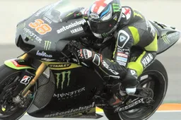 Bradley Smith correrà nel campionato Superbike del Qatar