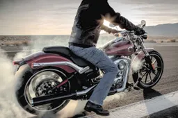 Breakout Harley-Davidson 2013