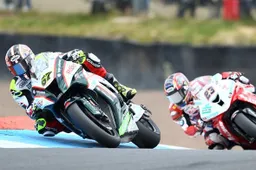 BSB Knockhill Gara 2: che duello tra Byrne e Kiyonari!
