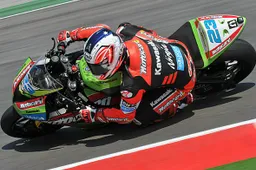 Supersport Aragon Qualifiche 1: Parkes termina in testa