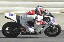 Supersport Monza Prove 2: tris Honda, comanda Parkes