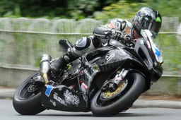 Tourist Trophy: il programma della giornata, si recuperano le gare