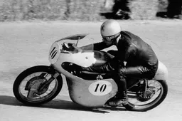 Frammenti di storia: Bruno Spaggiari, stella Ducati in 125 e 500