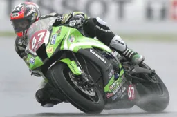 Superstock 1000: la Kawasaki sogna con Bryan Staring