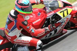 BSB: Buildbase BMW con Dan Linfoot e Barry Burrell