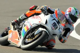 BSB Donington Prove 3: Brookes 1°, Scassa 5°, Haga 7°