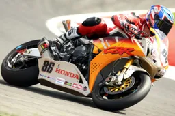 BSB: Honda Racing UK, un ritorno 'multi colore' nel 2014