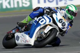 BSB: Peter Hickman con il team MSS Colchester Kawasaki