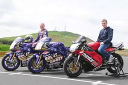 BSB: a Knockhill nel ricordo del leggendario Steve Hislop