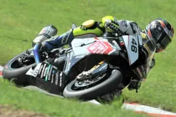 BSB Brands Hatch Gara 2: doppietta di Shane Byrne