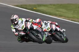 BSB Brands Hatch Indy Gara 2: doppietta di Shane Byrne