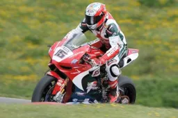 BSB Knockhill Gara 2: doppietta di Byrne, Baiocco 11°