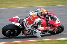 BSB Silverstone Prove 2: Lowes in testa, Matteo Baiocco 6°