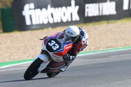 JuniorGP Estoril: un 'thailandese volante', brividi e primi podi