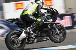 American Superbike: cambiano i pesi delle bicilindriche