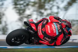 Supersport Jerez: Gara 1, Nicolò Bulega un marziano in Andalusia