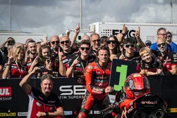 Supersport Jerez: Gara 2, Nicolò Bulega la grande bellezza