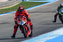 Supersport Jerez: Nicolò Bulega prepara l'uscita da Re
