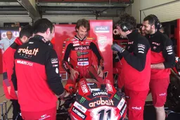 Superbike Test Jerez: Bulega l'ammazza record, i tempi alle 13