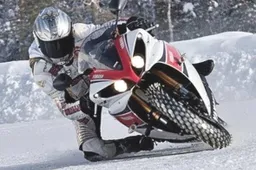 Buon Natale e Buone Feste da BikeRacing.it!