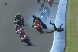 MotoGP: Zarco chiede scusa. Marquez: "Siamo stati fortunati"