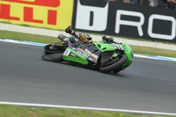 Supersport Caso Sofuoglu: Pirelli promette "Presto saprete"