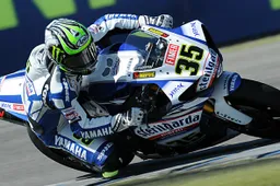 Superbike: Cal Crutchlow "Ottimo il feeling con la moto"