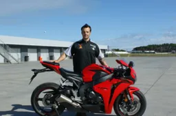 Tourist Trophy: Cameron Donald si allena con la Honda in Australia