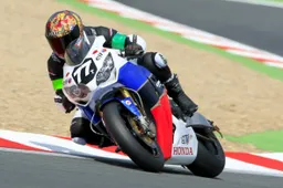 8h Suzuka: Cameron Donald sostituirà Steve Plater in Honda TT Legends