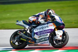 Moto2, rookie a rapporto: brilla Canet, difficoltà Dalla Porta